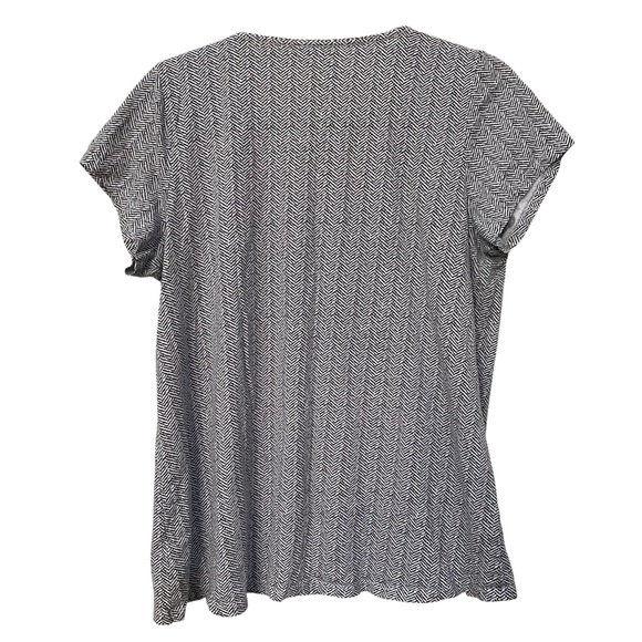 Lot of 2 J Jill Perfect Pima Patterned V-neck Tee T-Shirt Top size M Khaki Navy - Picture 7 of 9